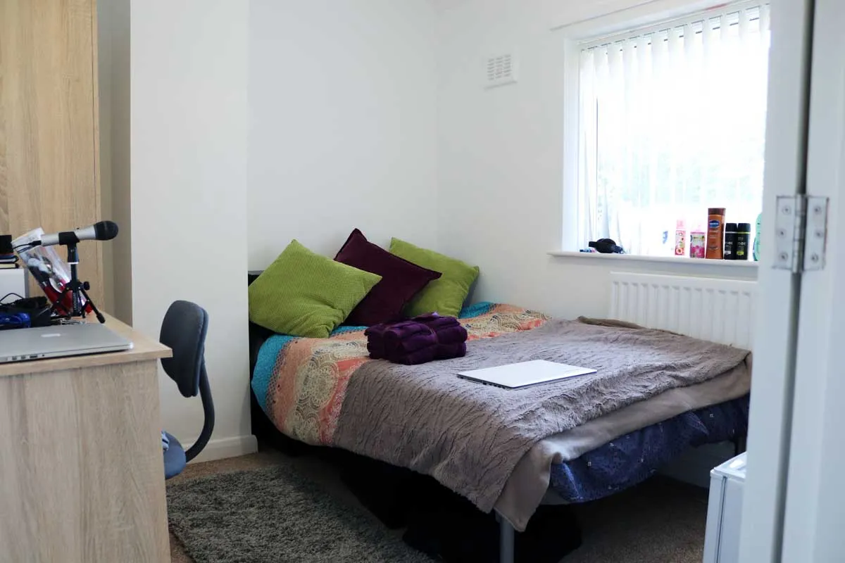 23 Austrey Avenue Nottingham 1