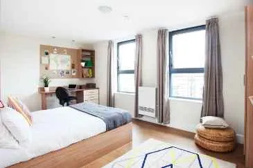 Kelvin Court Glasgow 9