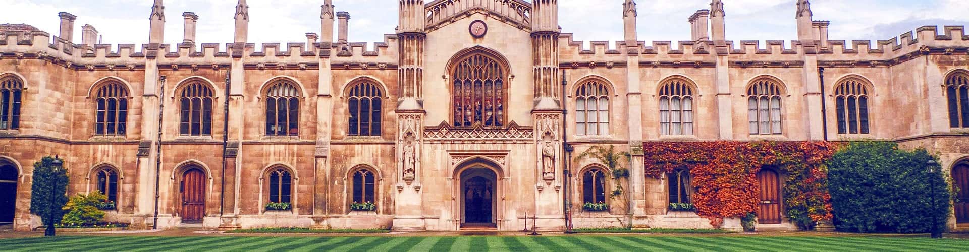 Premium Student Cambridge Universityliving